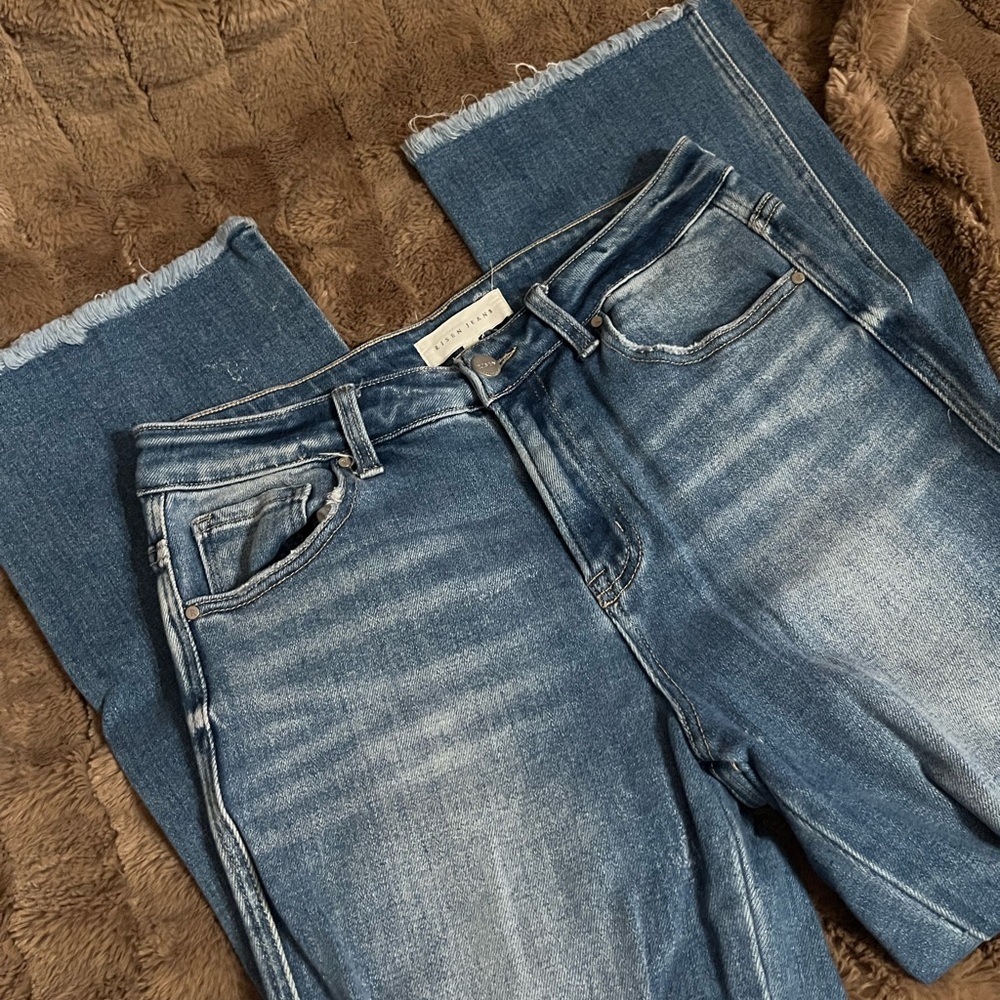 Risen cropped flare jeans